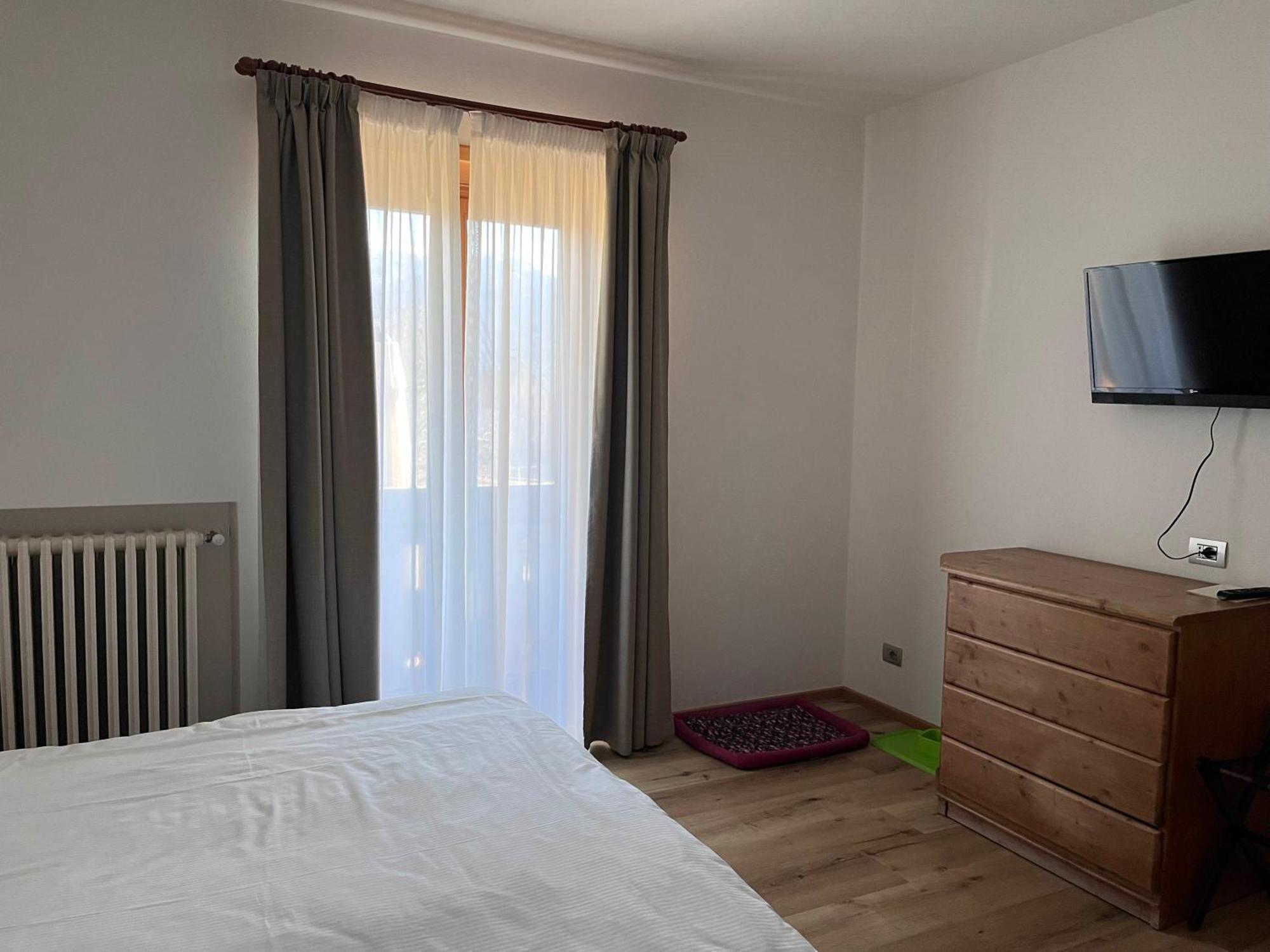סאן ויטו די קדורה Hotel Albergo Dolomiti מראה חיצוני תמונה
