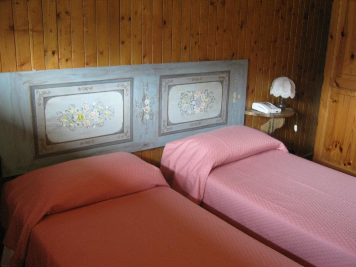 סאן ויטו די קדורה Hotel Albergo Dolomiti מראה חיצוני תמונה