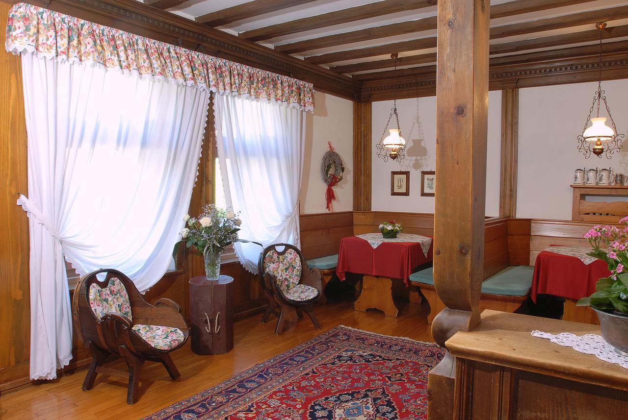 סאן ויטו די קדורה Hotel Albergo Dolomiti מראה חיצוני תמונה