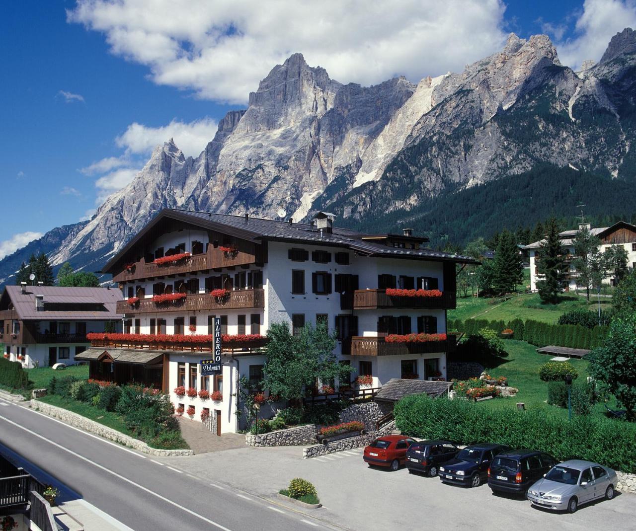 סאן ויטו די קדורה Hotel Albergo Dolomiti מראה חיצוני תמונה